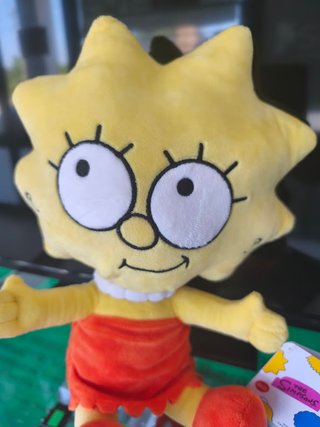 Peluche Lisa Simpsons 32cm