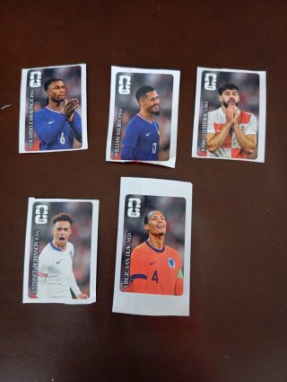 5 cromos Coca-Cola