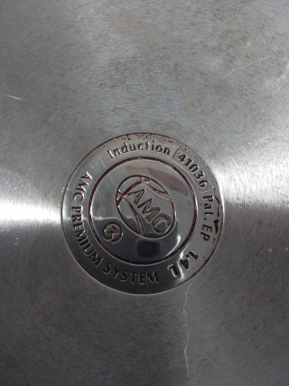 Olla AMC con termómetro