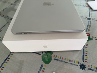 Macbook air 2022 M2