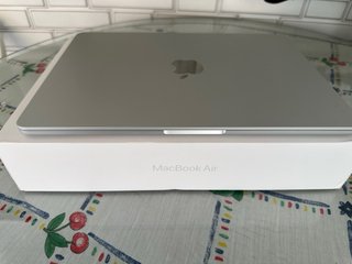 Macbook air 2022 M2