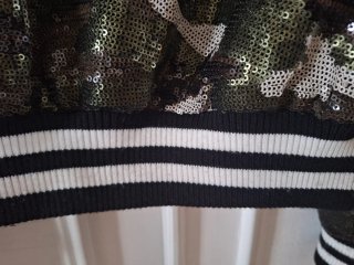 Bomber camuflaje lentejuelas