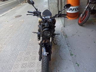 YAMAHA XSR 700