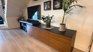 Mueble TV salón madera y metal