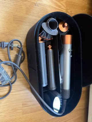 Dyson Airwrap Negro