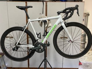 Bicicleta Carretera Cannondale caad