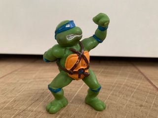 Figurita Tortuga Ninja Leonardo