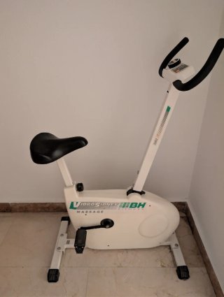 Bicicleta Estática BH Vibro Sidney
