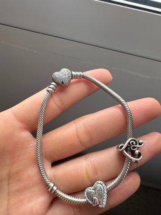 Pulsera Pandora Original de Plata925 con 2 Charms