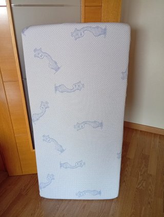Colchón cuna y funda protectora