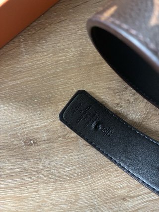 Cintura Louis Vuitton LV Initiales Reversibile 35M
