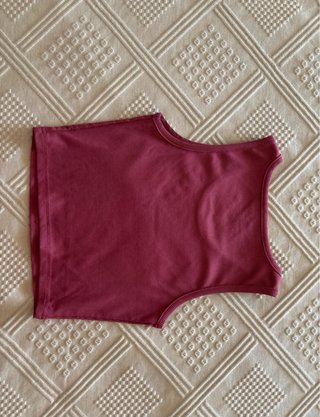 Top SHEIN burdeos talla XS