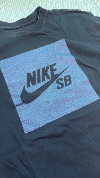 Camiseta Nike SB Negra