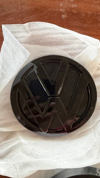 Logos VW Negro Brillo Delantero y Trasero