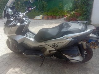 Honda ADV 350 Maxi Scooter
