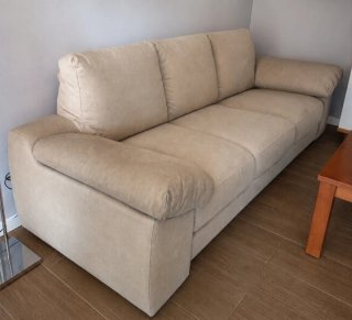 Sofá de 3 plazas beige con asientos extensibles