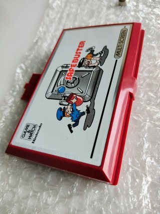 Nintendo Game watch safebuster