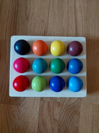 Juguete montessori bolas colores
