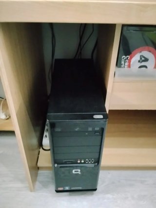 Se vende todo junto monitor,ratón,teclado, impreso