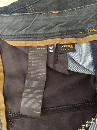 Pantalón vaquero moto Revit