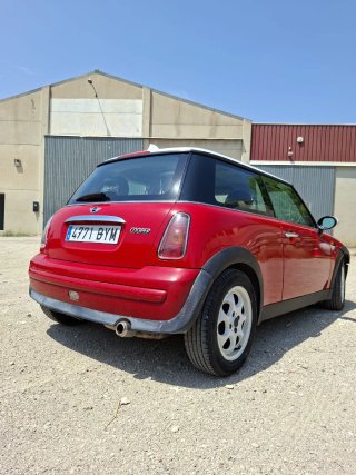 MINI Cooper 2003