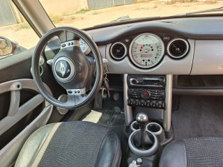 MINI Cooper 2003