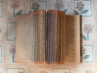 Libri decorativi piegati per casa/ufficio/studio