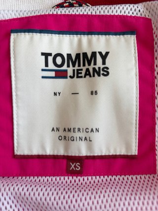 Cazadora verano Tommy Jeans