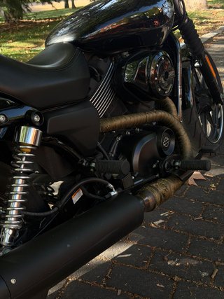 Harley Davidson Street 750 Negra