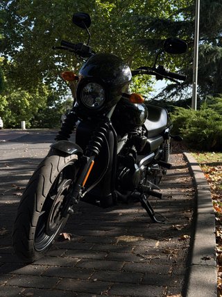 Harley Davidson Street 750 Negra