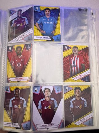 117 Cartas Topps Superstars 23/24
