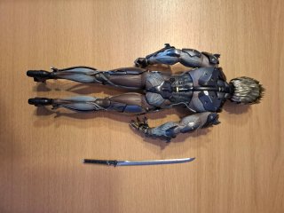 Figura Hot Toys Raiden