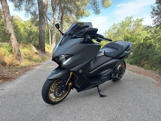 Yamaha T-Max 560 Tech Max 7500Km