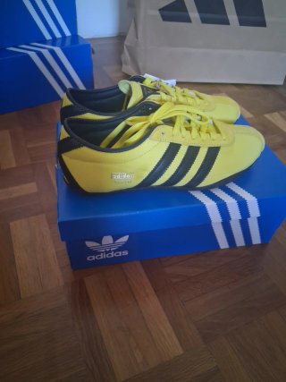 Adidas Tokyo Mujer Amarillo/Negro
