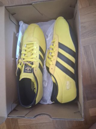 Adidas Tokyo Mujer Amarillo/Negro