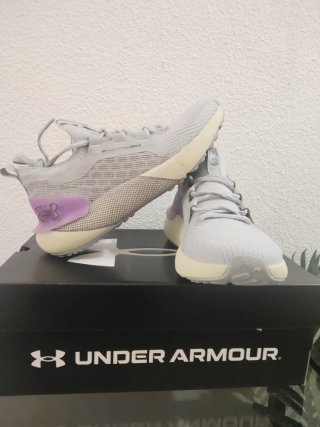 Zapatillas Under Armour hovr Phantom 3 se. T 38,5