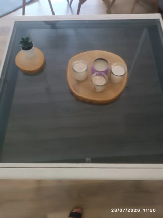 Mesa de comedor hierro blanco y de cristal