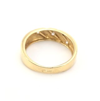 Anillo de oro de 18k circonitas, 3.14 g, T-17.