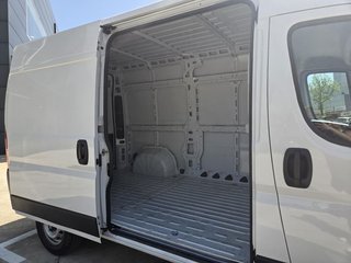 Fiat Ducato FG 2.2 BLUEHDI 140 35 L2H2 4P