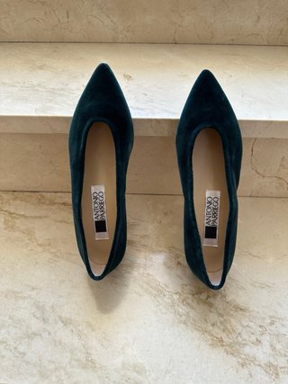 Zapatos tacón bajo en terciopelo verde T38