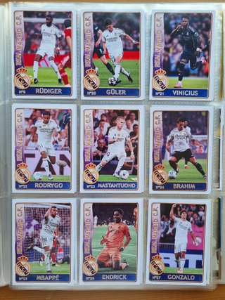 Álbum COMPLETO cromos del REAL MADRID (Ver fotos)