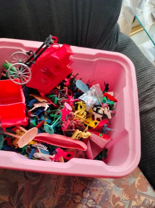 Lote Juguetes Oeste Figuras y Accesorios