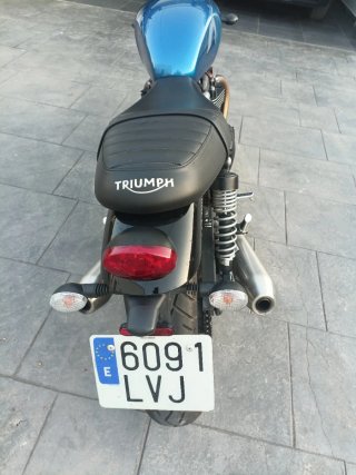 Triumph Street Twin 900cc Dic-2021