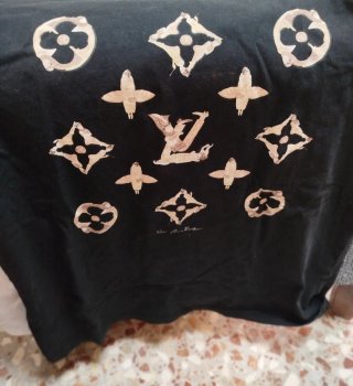 Camiseta sin cuello Louis Vuitton