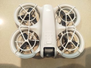 DJI Neo (Para piezas o reparar) – SIN BATERÍA