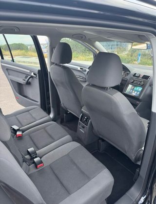 Volkswagen Touran 2011