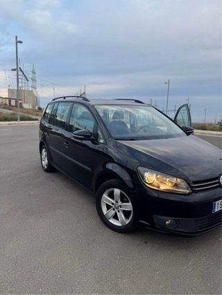 Volkswagen Touran 2011