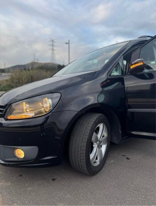 Volkswagen Touran 2011