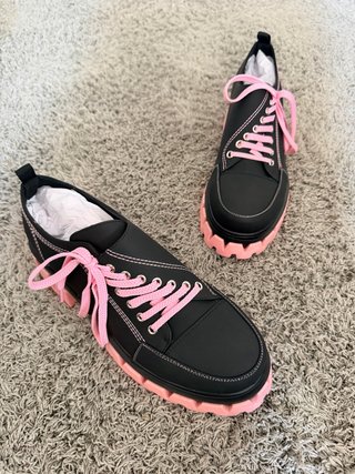 Zapatos hombre negro rosa modernos 42 y 43