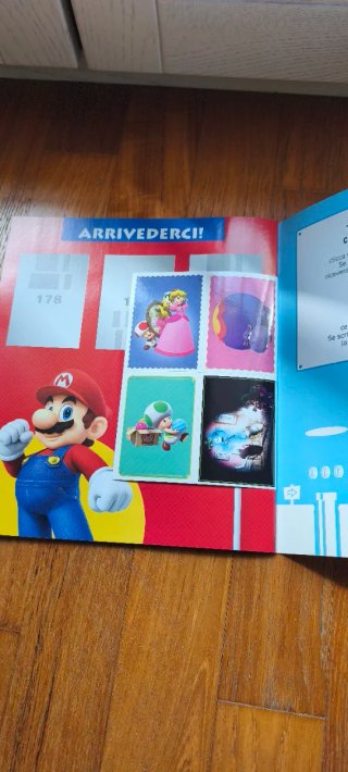 Album Figurine Super Mario 2025 da completare
